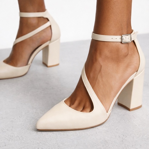 London Rebel Shoes - London Rebel Ivory Leather Block Heel Shoes | Bridal | Wide Fit | Size 9.5 Cream